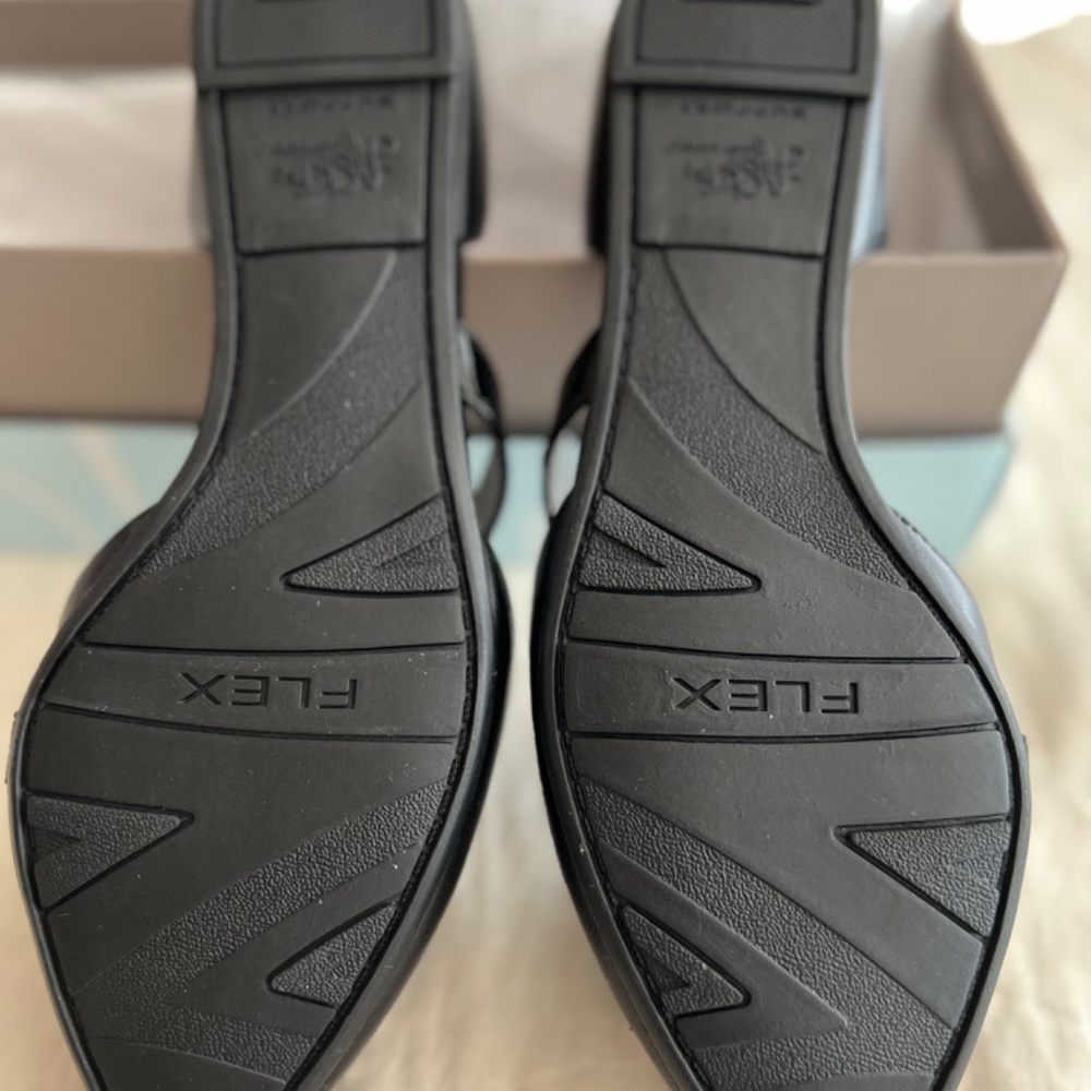 Life Stride Black "Soft Systems" Flats size 7.5 M - Picture 3 of 6